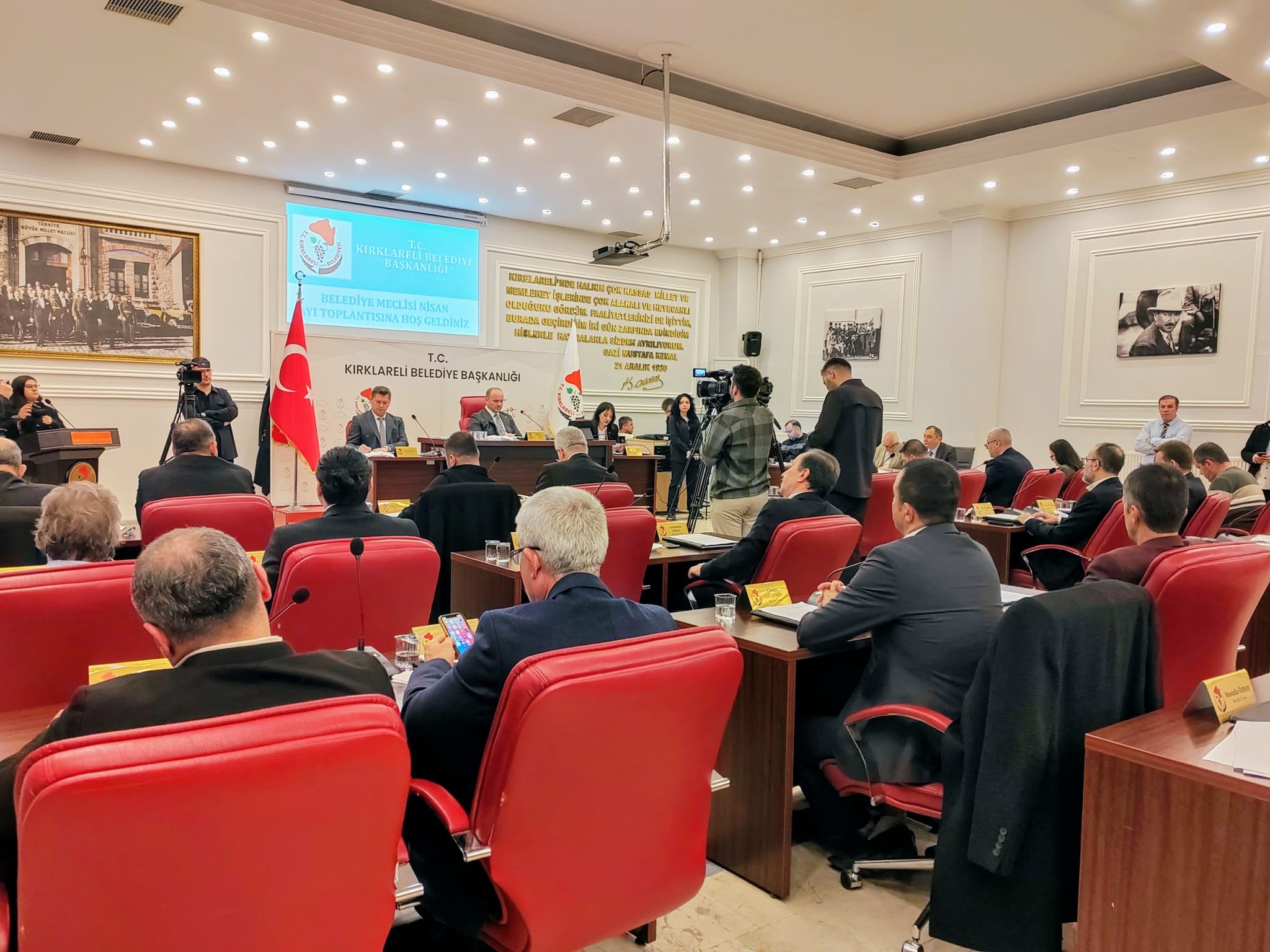 D4Fb199F 941F 4802 84A1 83F43Ee1De17