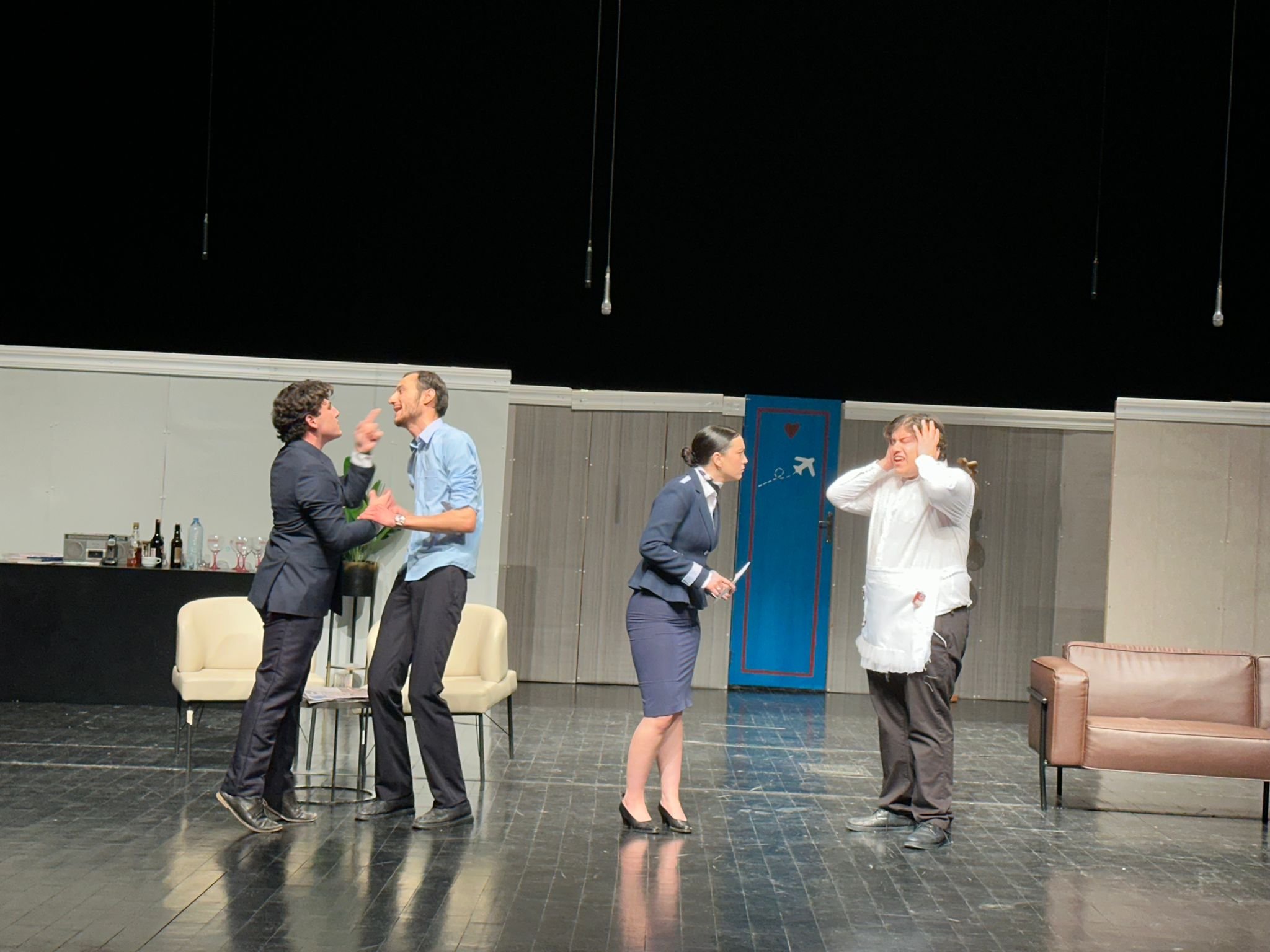 Df063099 E060 4625 928F E732Cba18Ca3