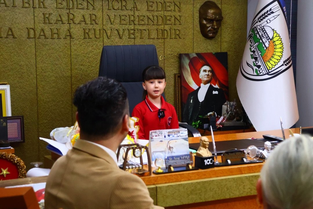 Gazi Mustafa Kemal Atatürk’ün Tüm Dünya Çocuklarına Armağan Ettiği 23 Nisan Ulusal Egemenlik Ve (7)