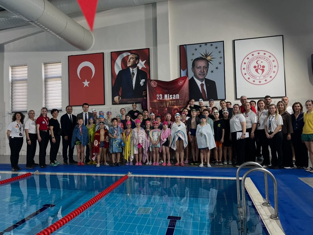 Snap Insta.to 662358207 17864730024613890 6583275756815088557 N-1