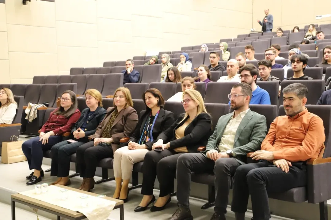 Üniversitemiz Balkan Araştırmaları Uygulama Ve Araştırma Merkezi Koordinasyonunda Avrupa Araştı