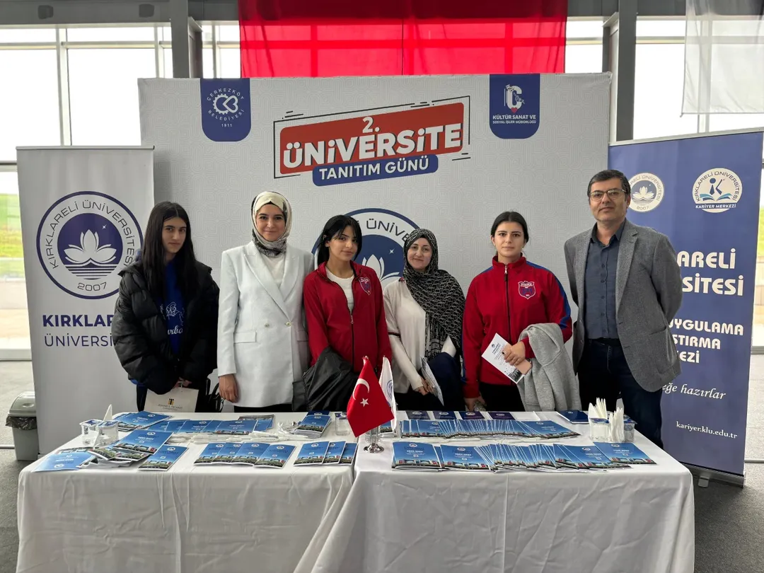 Üniversitemiz, Çerkezköy Belediyesi Tarafından Düzenlenen “2. Üniversite Tanıtım Günü” Etkinliğ (3)