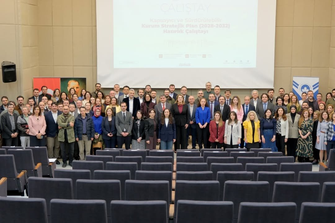 Üniversitemizin Gelecek Vizyonunu Şekillendirmek, Kurumsal Hedeflerini Kapsayıcı Ve Sürdürülebil (6)