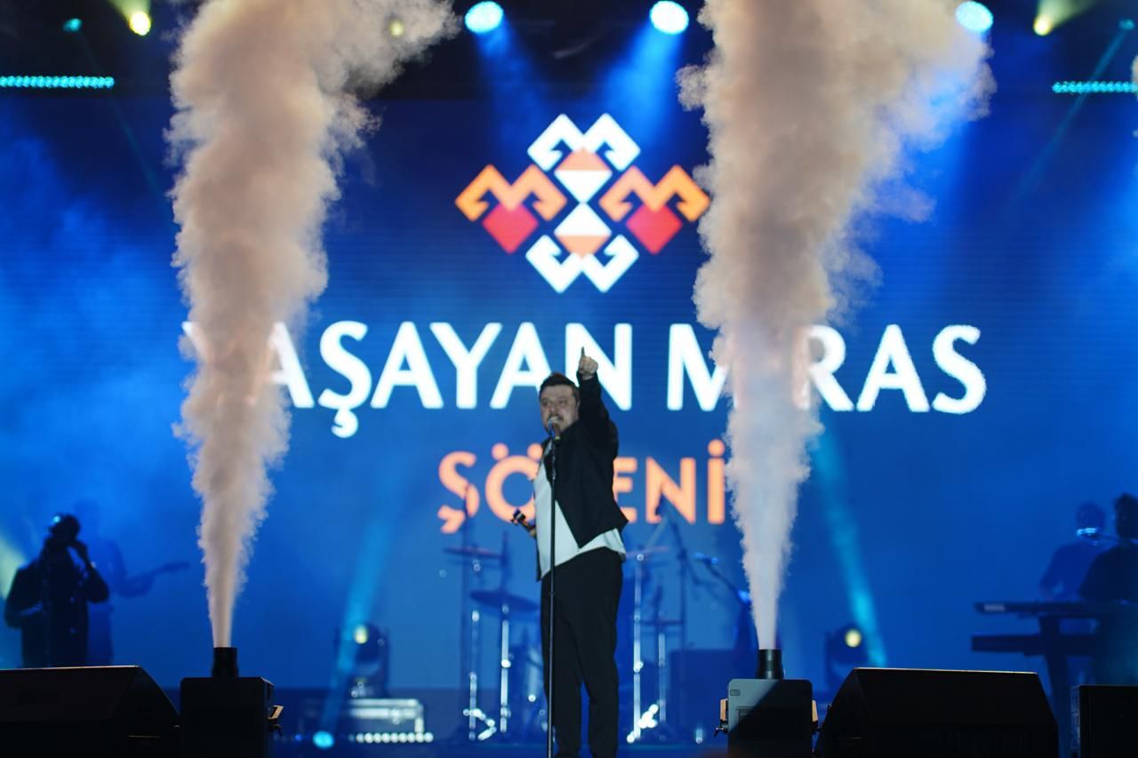 Kirklareli̇ Eki̇n Uzunlar Konseri̇ne Ev Sahi̇pli̇ği̇ Yapti (3)