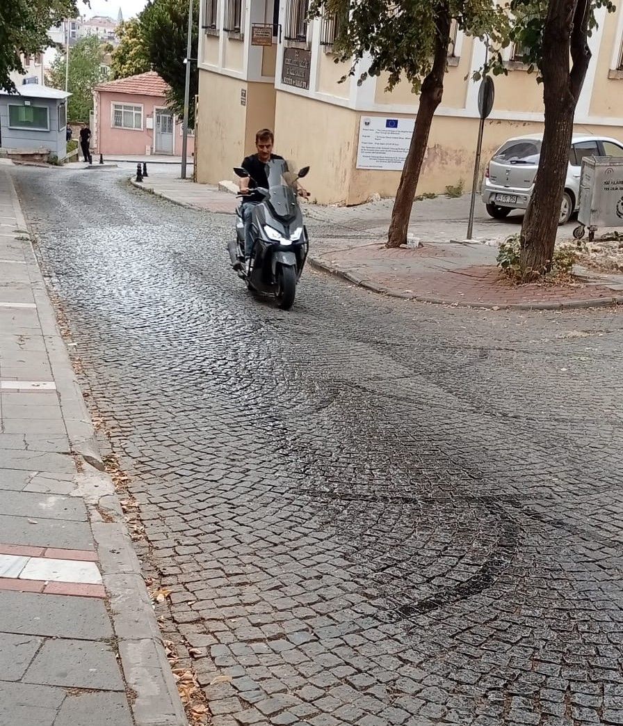 1-5235