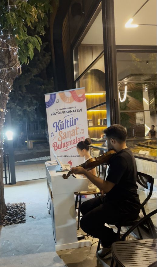 K Ü L T Ü R2.Jpg