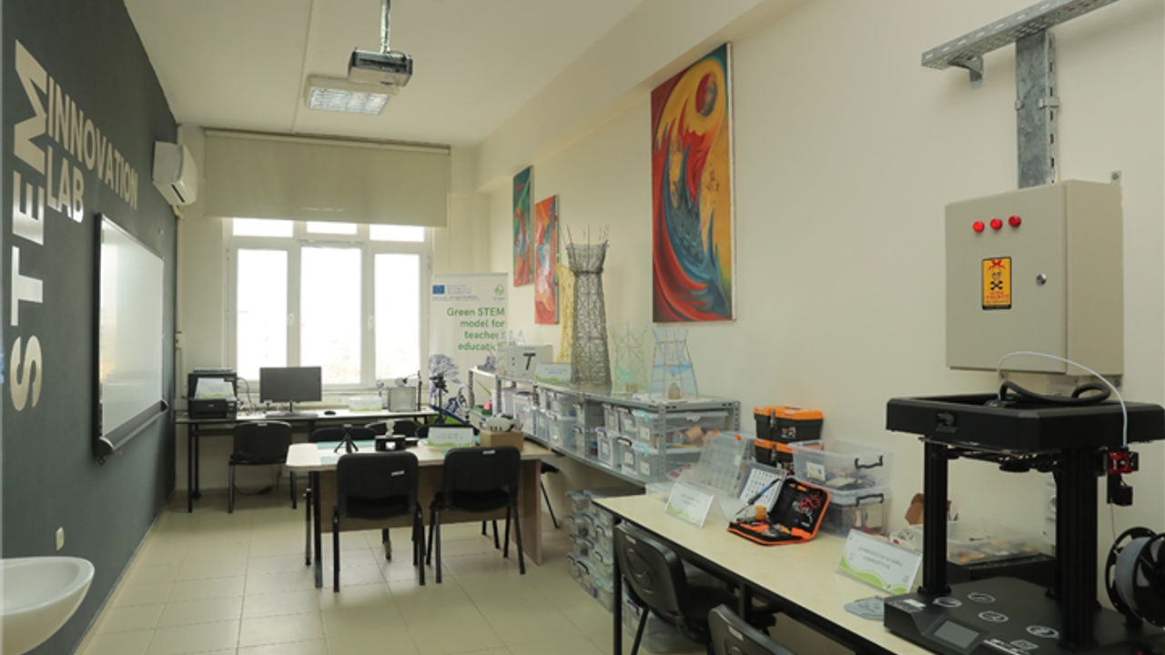 Eğitim Fakültesine Stem İnovasyon Laboratuvarı