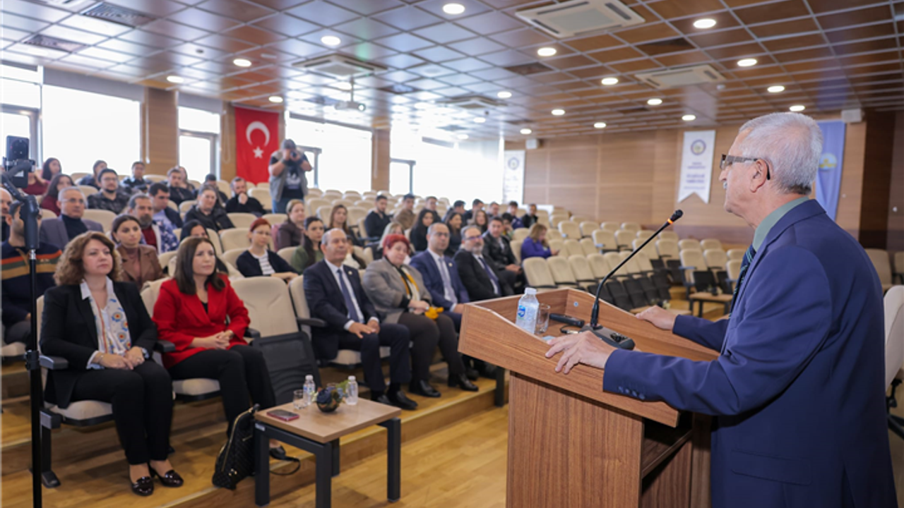 Türk Milletinin Bağımsızlık Mücadelesi Konuşuldu
