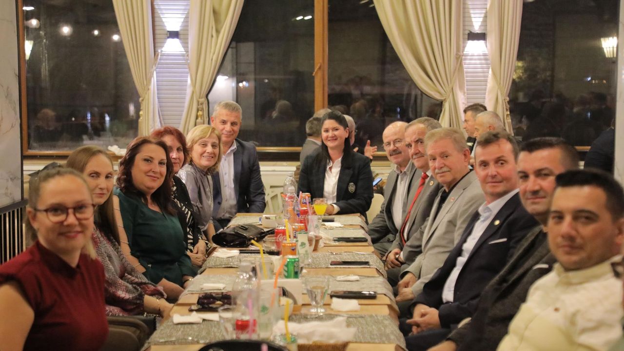 Başkan Gencan, Muhtarlarla Görüştü