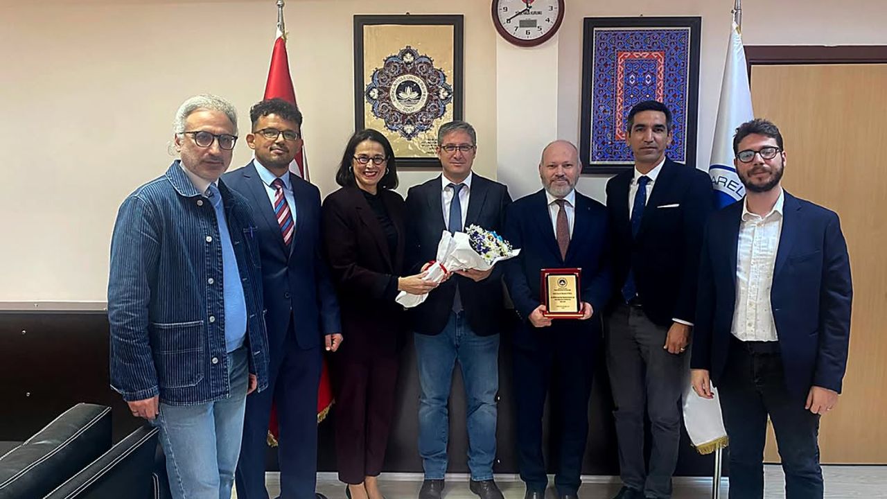 KLÜ’de Devir Teslim Töreni Yapıldı