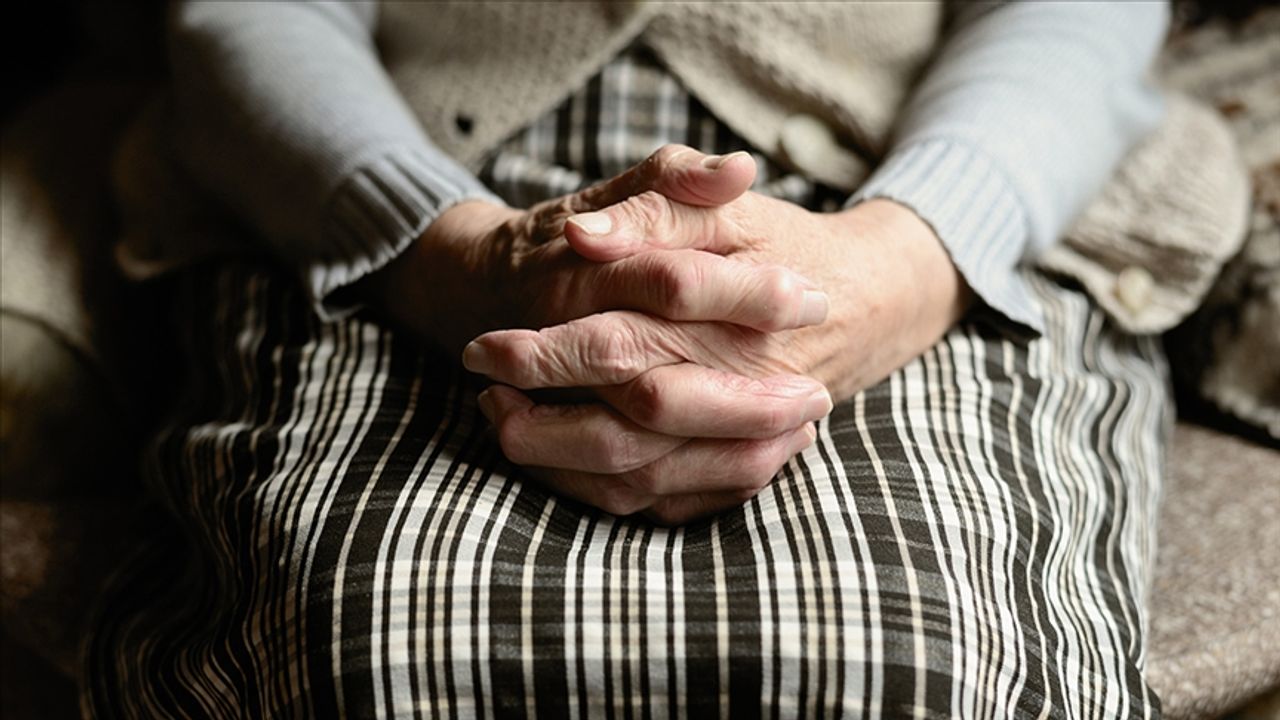 Alzheimer Hastalarına Akıllı Takip Desteği