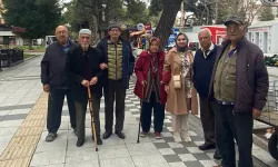 Huzurevi Sakinleri Güzel Havanın Tadını Çıkardı