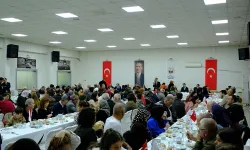 Aziz Şehitlerimizin Yakınları İle Birlikte Orucunu Açtı