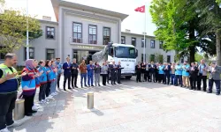 Yardım Tırı Kahramanmaraş’a Dualarla Uğurlandı