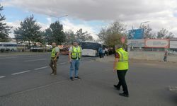 Büyükşehir Ekipleri, Toplu Taşıma Araçlarını Denetledi