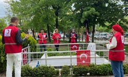 Kızılay’dan Şehitlik Ziyareti