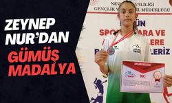 Zeynep Nur’dan Gümüş Madalya