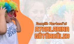 Gençlik Merkezi'ni Ayaklarına Götürdüler