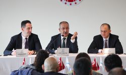 Erkılınç İzmir’de, Bölgenin Gazete Temsilcileriyle Buluştu