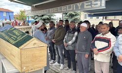 Kırklareli'nde Öldürülen Kadın Toprağa Verildi