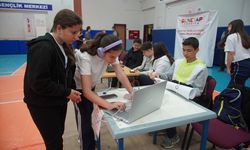 Geleceğin Teknoloji Yıldızları Projelerini Sergiledi