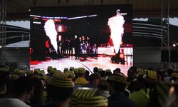 Fenerbahçe’nin Avrupa Zaferi Dev Ekranda İzlendi