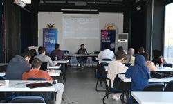 İstasyon Kırklareli”nde “Kotlin:101 Eğitimi”
