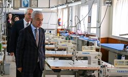 Kırklareli Valisi Turan, Okulda İncelemede Bulundu