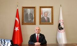 Vali Turan 1 Mayıs Emek ve Dayanışma Gününü Kutladı