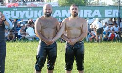 BÜYÜKMANDIRA; Orhan Okulu, Başpehlivan Oldu