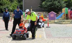 Miniklere Trafik Eğitimi Verildi