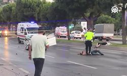 İki Otomobil Çarpıştı! Yaralılar Yerde Kıvrandı