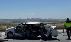 Otomobil Bariyere Çarptı, Jandarma Astsubay Hayatını Kaybetti