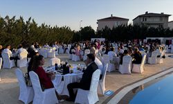 Tayini Çıkan Eroğlu ve Gedik İçin Veda Yemeği Düzenlendi