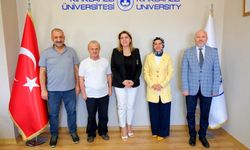 Muhtarlar Daire Başkanı Suna Üstüner’den Rektör Ak'a Ziyaret