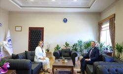 Başkan Bulut Rektör Ak İle Buluştu