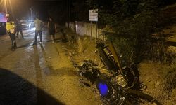 Edirne'de Motosikletle Elektrikli Bisiklet Çarpıştı; 2 Yaralı