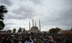 Türk Yıldızları, Edirne Semalarında Gösteri Uçuşu Yaptı