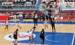 Potanın Kızları Seyircisinden Yoksun Mücadele Edecek