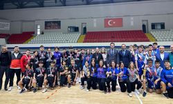 LÜLEBURGAZ; Altınlar İstiklal'e, Gümüşler 8 Kasım'a