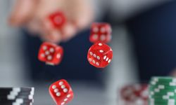 DİKKAT! Renkli Oyunlar Sanal Kumar Tuzağına Dönüşüyor