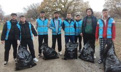 Kırklareli'nde Üniversite Öğrencileri Çevre Temizliği Yaptı