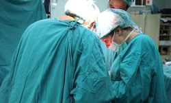 Yemek Borusu Kanserinin 6 Belirtisine Dikkat!