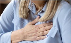 Kalp Çarpıntısında Acil Yardım Gerektiren 4 Kritik Belirti