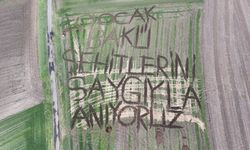 Kırklarelili Çiftçi Tarlasına Pullukla "20 Ocak Bakü Şehitlerini Saygıyla Anıyoruz" Yazdı