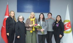 Anneler Derneği’nden Alternatif’e 10 Ocak Ziyareti