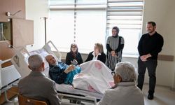 Vali Turan’dan Hastalara Geçmiş Olsun Ziyaretleri