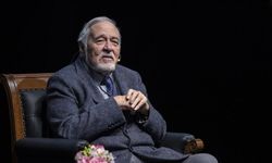 Ünlü Tarihçi İlber Ortaylı Vefat Etti