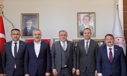 Başkan Bulut, Bakan Bak İle Bir Araya Geldi