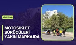 Motosiklet Sürücüleri Yakın Markajda